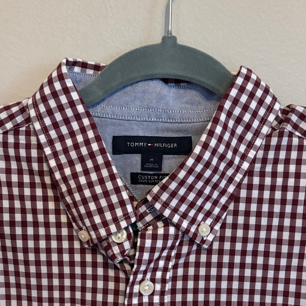 🛍️ Tommy Hilfiger Men's Shot Sleeve Maroon and White Plaid Shirt